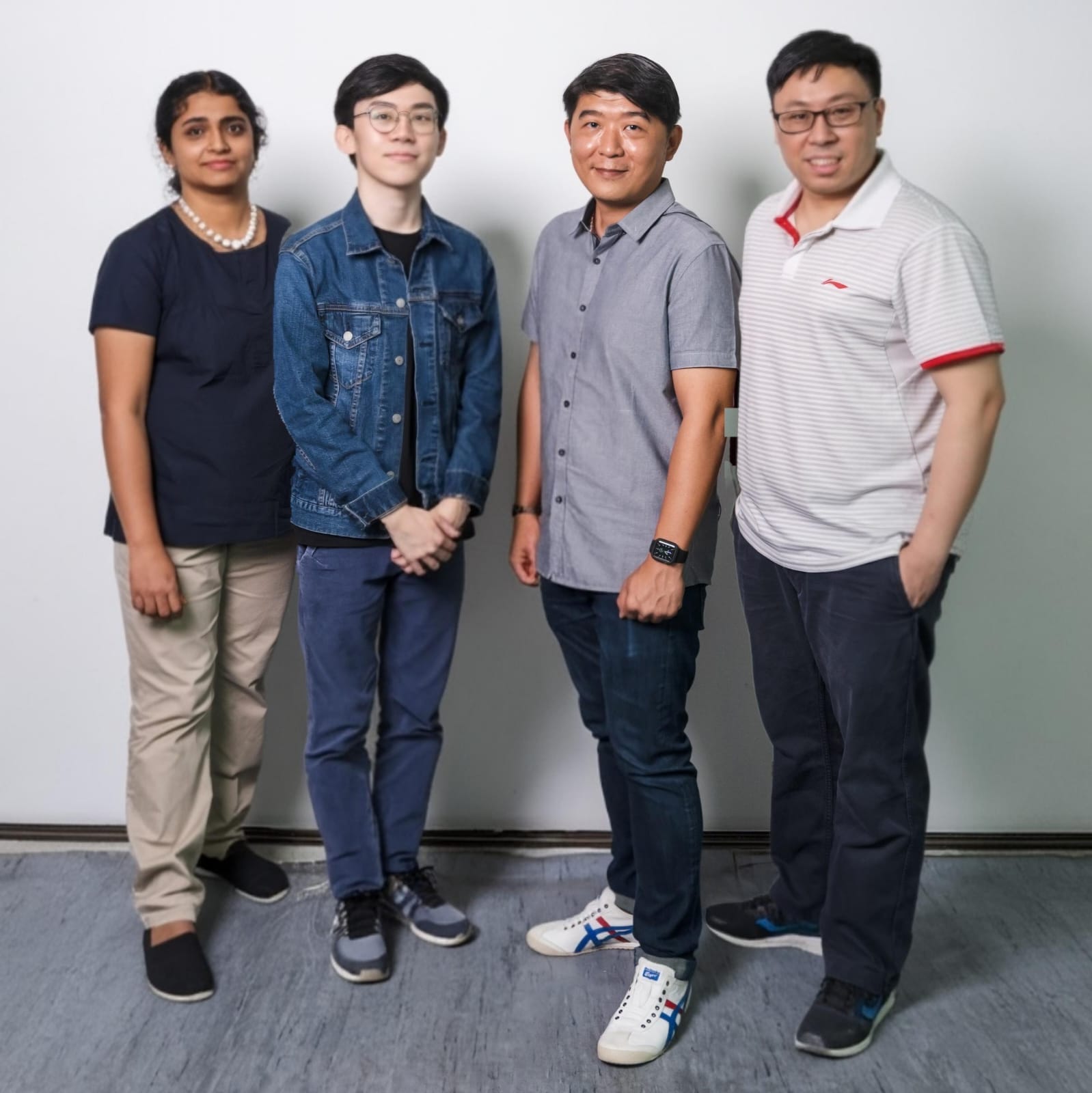 Forced to wrong size: 395x395, natural is 1598x1600!